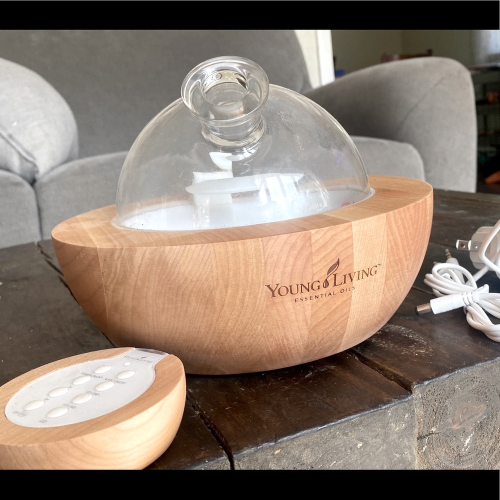 Young Living Aria Diffuser